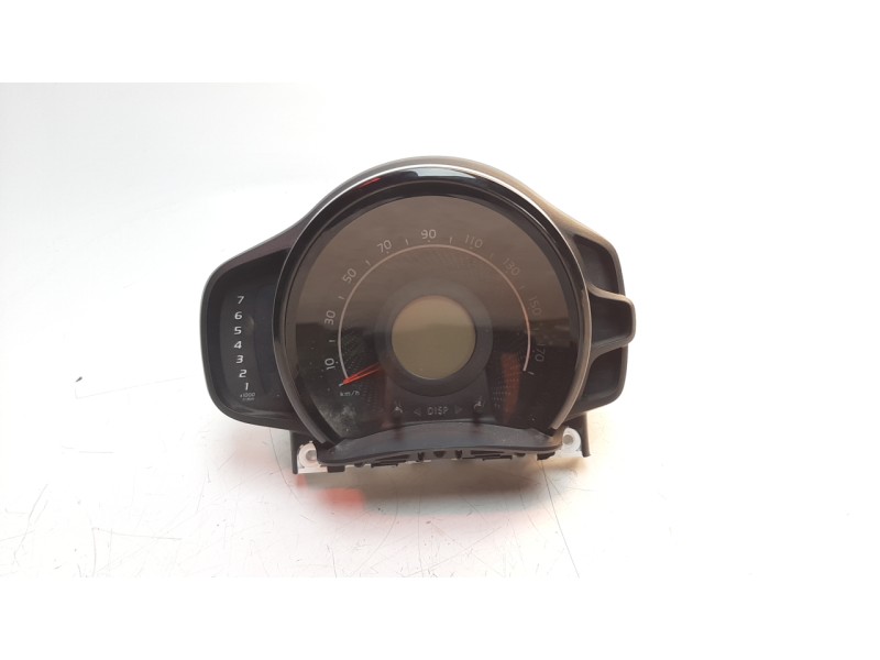 Recambio de cuadro instrumentos para toyota aygo 1.0 cat referencia OEM IAM 838000H340 769167330U 