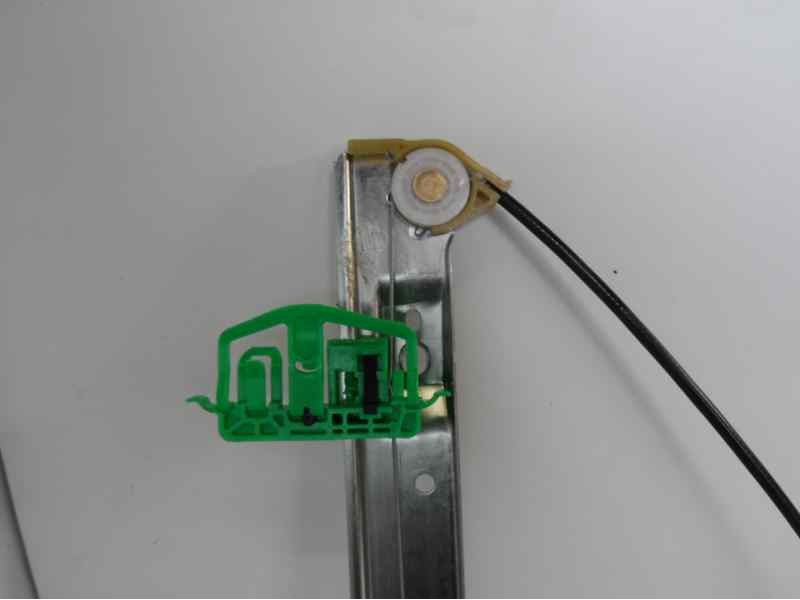 Recambio de elevalunas delantero derecho para ford fiesta (cbk) referencia OEM IAM 2S51B23200BR 106103116 118350