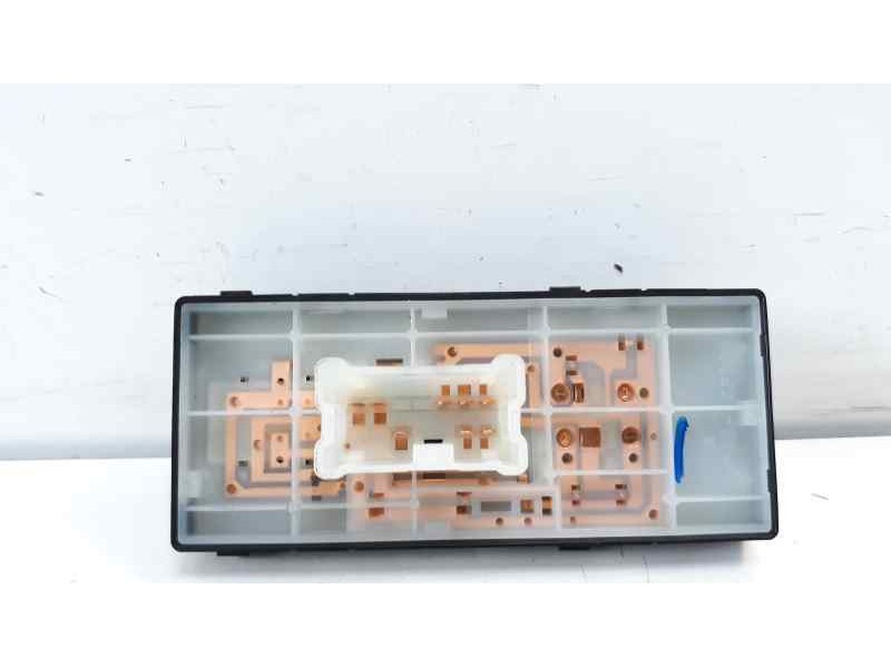 Recambio de mando elevalunas delantero derecho para nissan pulsar (c13) tekna referencia OEM IAM  14624S0 