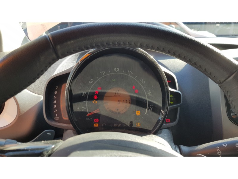 Recambio de cuadro instrumentos para toyota aygo 1.0 cat referencia OEM IAM 838000H340 769167330U 