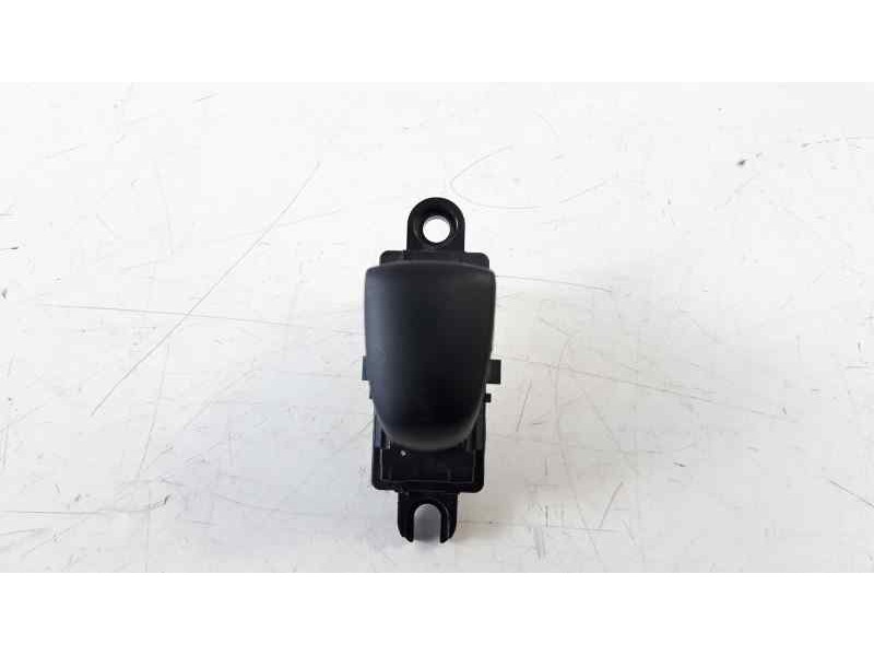 Recambio de mando elevalunas trasero derecho para nissan pulsar (c13) tekna referencia OEM IAM   