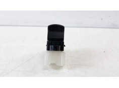 Recambio de mando elevalunas trasero derecho para nissan pulsar (c13) tekna referencia OEM IAM    2