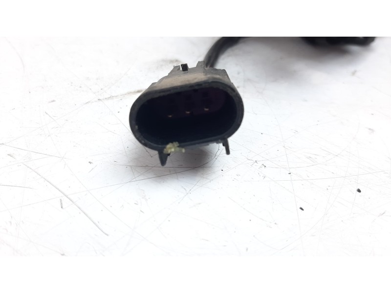 Recambio de cerradura capo para opel insignia country tourer 2.0 16v cdti referencia OEM IAM 22788573  