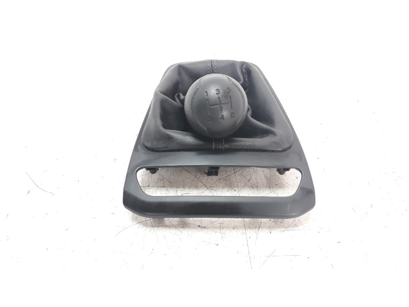 Recambio de pomo palanca cambio para kia rio (yb) 1.2 cat referencia OEM IAM 43711H8110  