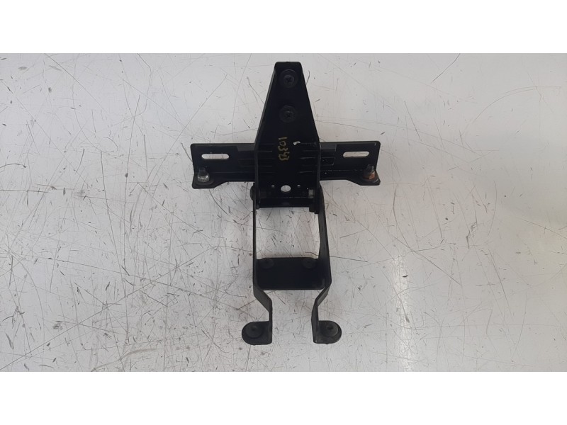 Recambio de portamatriculas para kawasaki z 900 z 900 referencia OEM IAM 350190656  