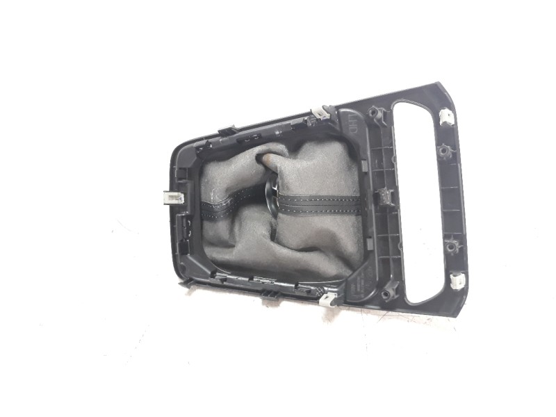 Recambio de pomo palanca cambio para kia rio (yb) 1.2 cat referencia OEM IAM 43711H8110  