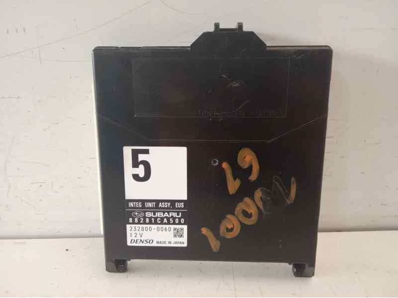Recambio de caja reles / fusibles para toyota gt 86 basis referencia OEM IAM 88281CA500  