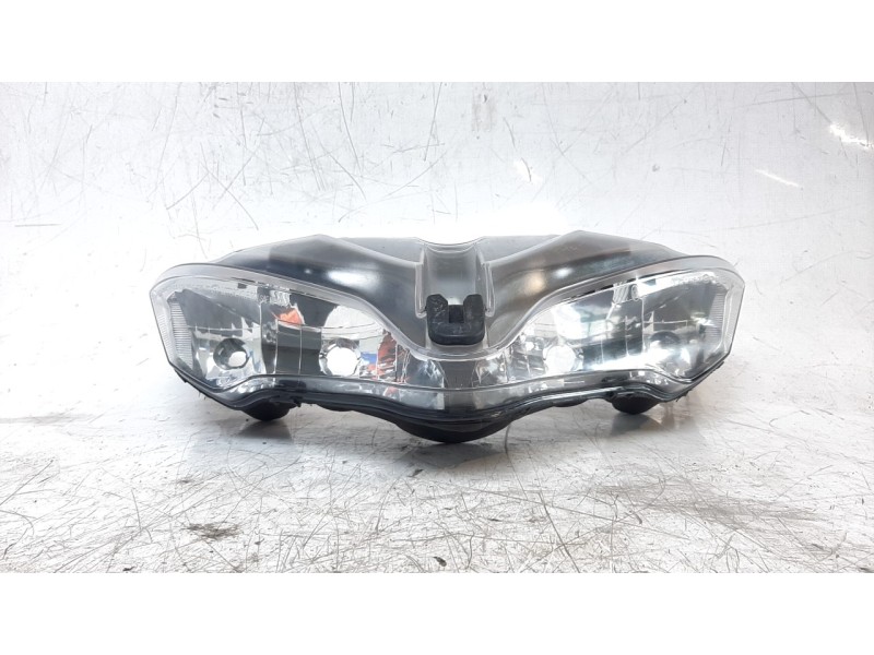 Recambio de faro delantero para ducati multistrada v2 referencia OEM IAM 52010322B  