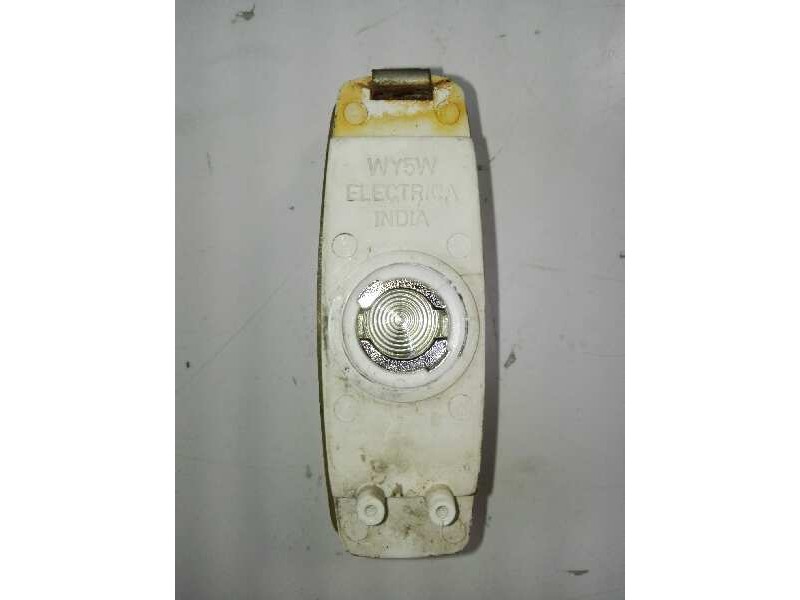 Recambio de piloto lateral derecho para tata indica idi referencia OEM IAM   