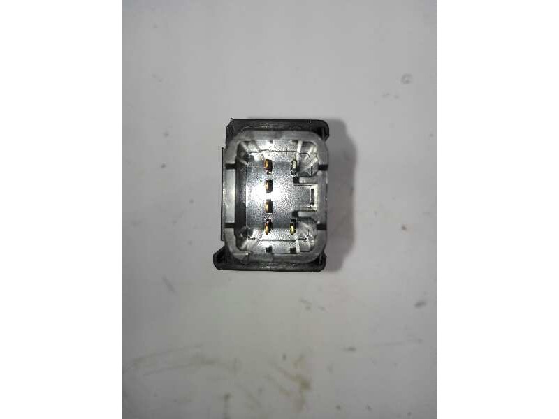 Recambio de interruptor para tata indica idi referencia OEM IAM   