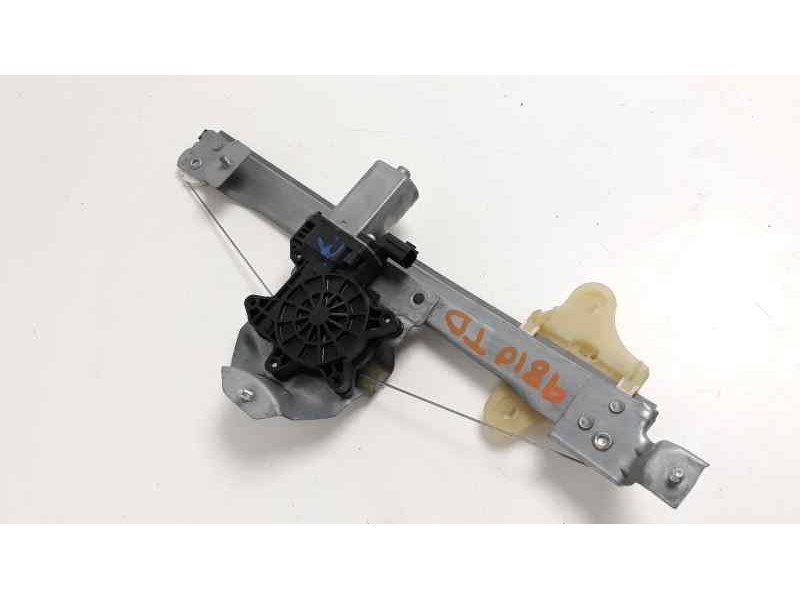 Recambio de elevalunas trasero derecho para renault captur xmod referencia OEM IAM 827009380R 106199718 