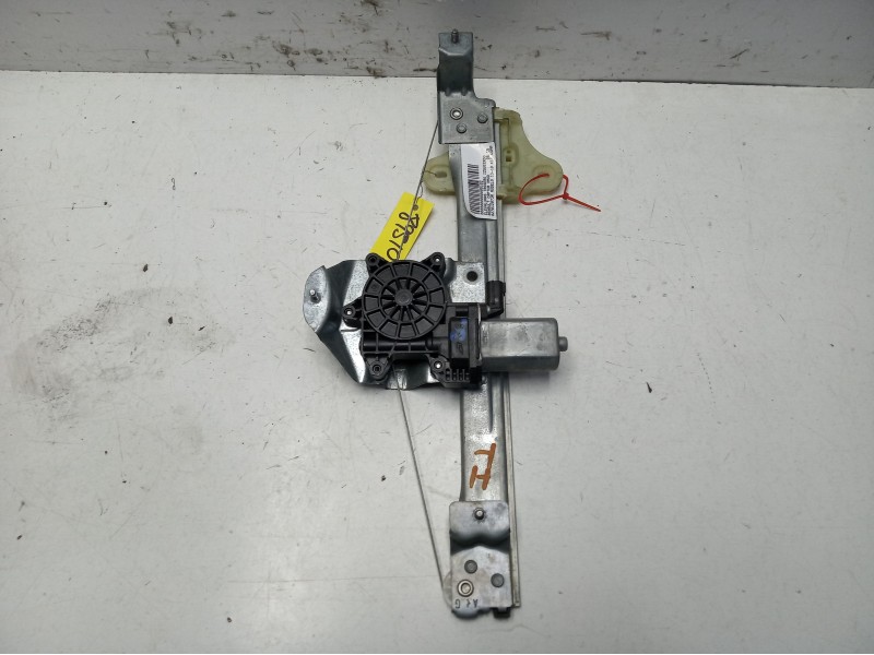 Recambio de elevalunas trasero izquierdo para renault captur xmod referencia OEM IAM 827012973R 106199719 