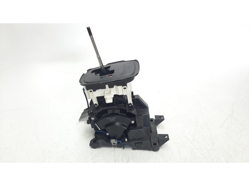 Recambio de palanca cambio para toyota aygo 1.0 cat referencia OEM IAM 8945152021  