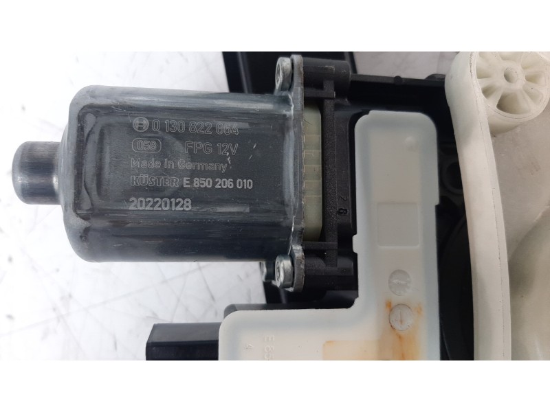 Recambio de elevalunas delantero derecho para seat ibiza (kj1) referencia OEM IAM 6F0837462C  