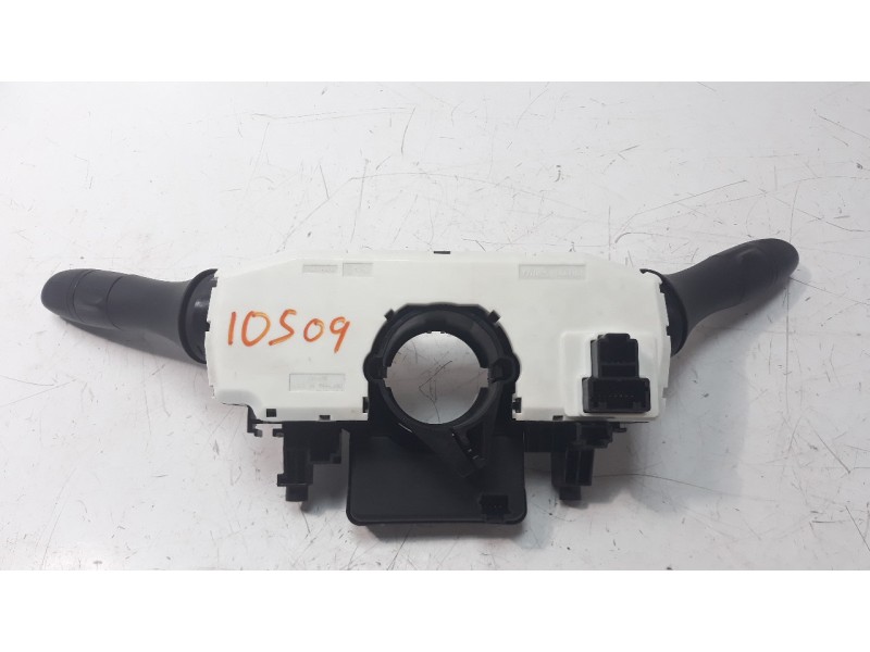Recambio de mando multifuncion para nissan qashqai (j11) 1.5 dci cat referencia OEM IAM 255604EA0E  