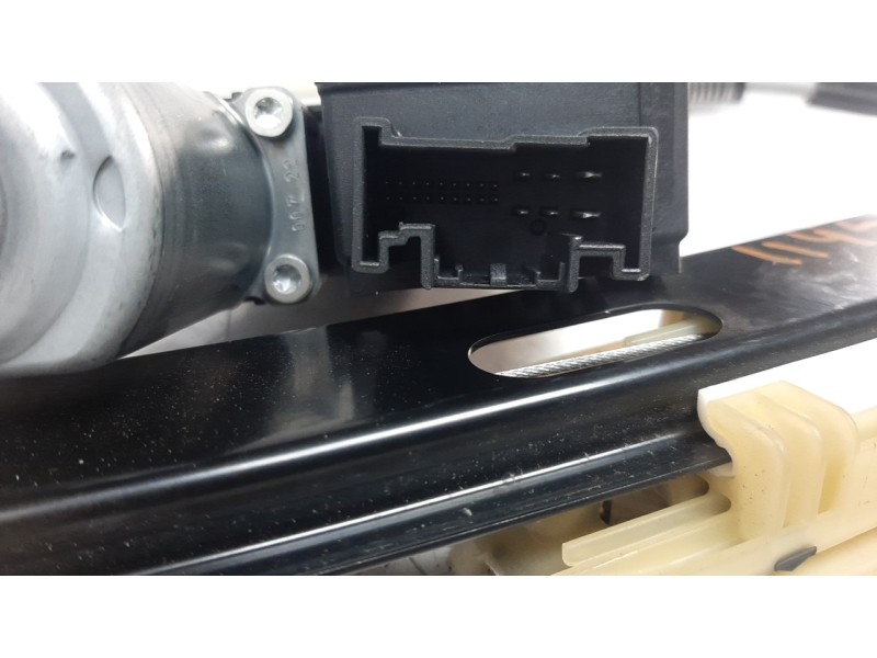 Recambio de elevalunas delantero derecho para seat ibiza (kj1) referencia OEM IAM 6F0837462C  