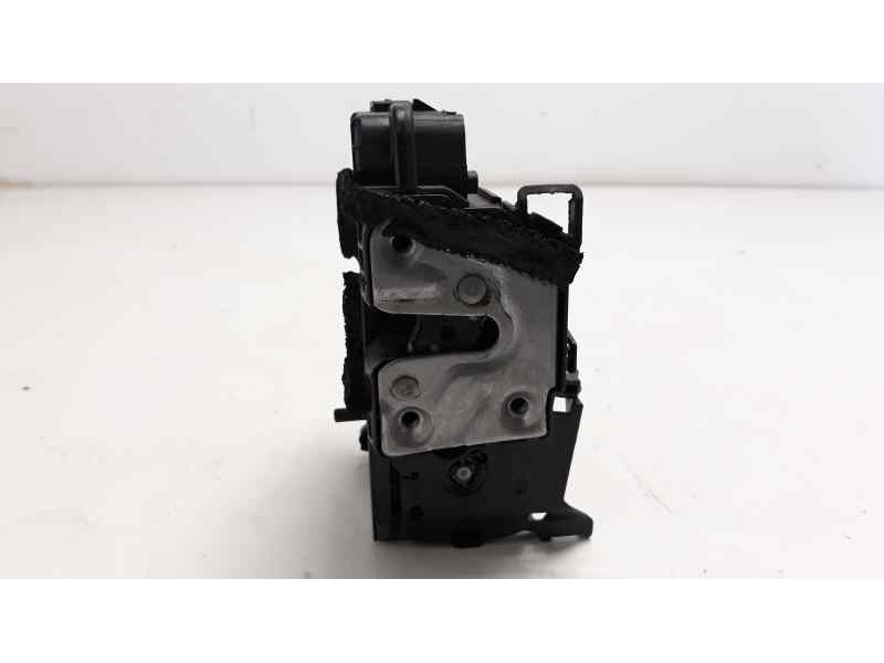 Recambio de cerradura puerta trasera derecha para renault captur xmod referencia OEM IAM 805027072R  