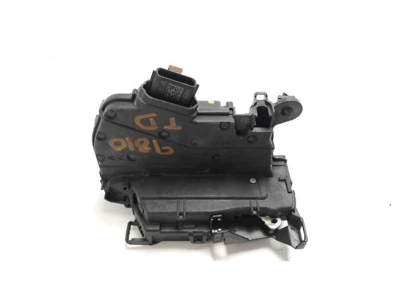 Recambio de cerradura puerta trasera derecha para renault captur xmod referencia OEM IAM 805027072R  