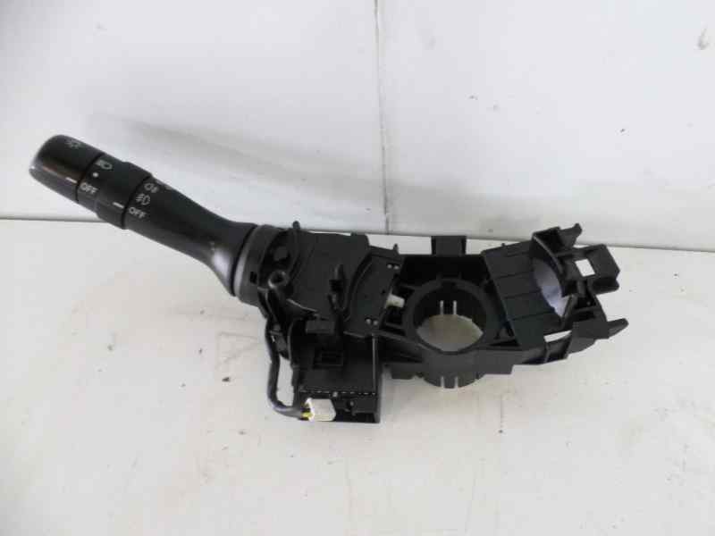 Recambio de mando intermitentes para toyota yaris (ncp1/nlp1/scp1) referencia OEM IAM 17F001  