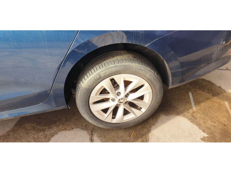 Recambio de amortiguador trasero izquierdo para skoda octavia lim. (nx3) ambition referencia OEM IAM 5WA513049AM  