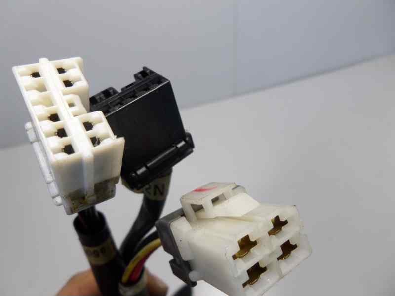 Recambio de mando multifuncion para hyundai coupe (rd) 2.0 16v cat referencia OEM IAM 9340027000 349310LH 