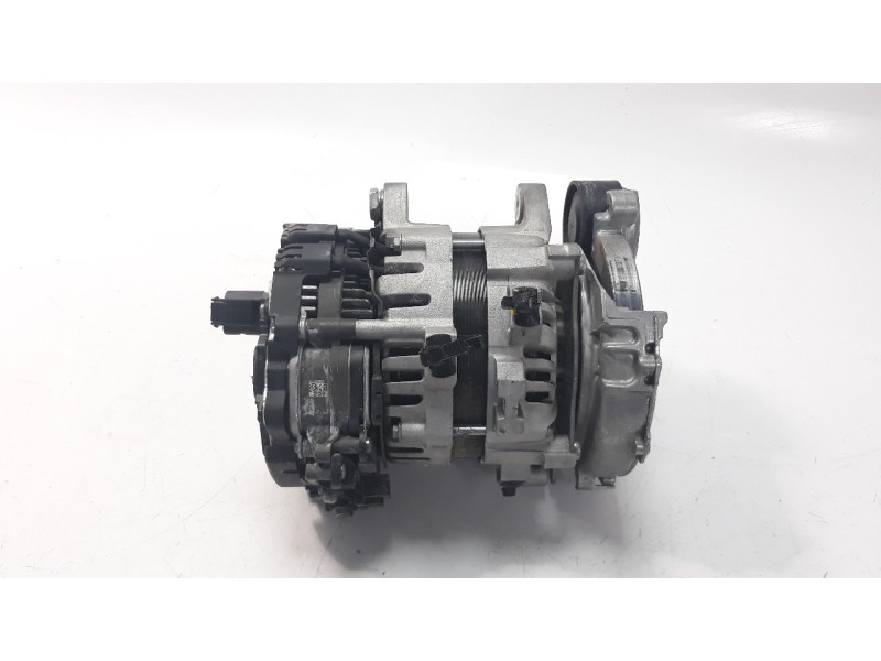 Recambio de alternador para kia ceed 1.4 tgdi cat referencia OEM IAM 3630008000  