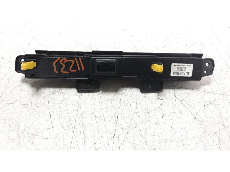 Recambio de warning para kia rio (yb) 1.2 cat referencia OEM IAM 93790H8010WK 4D63611000 