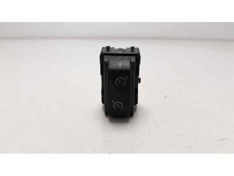 Recambio de interruptor para renault captur xmod referencia OEM IAM 255502964R  