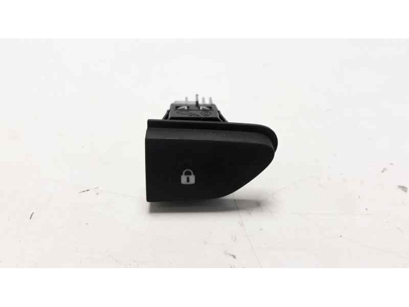 Recambio de interruptor para renault captur xmod referencia OEM IAM 252103678R  