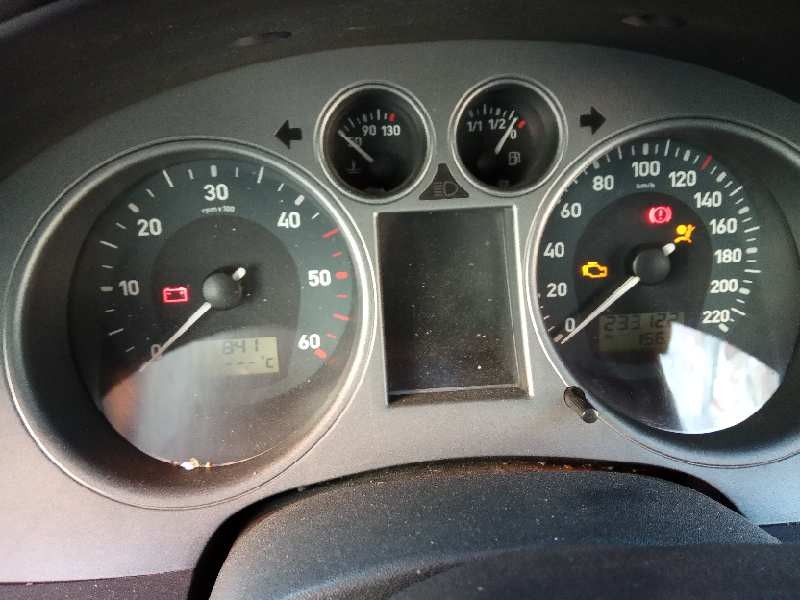 seat ibiza (6l1) del año 2007