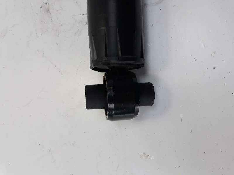 Recambio de amortiguador trasero izquierdo para renault kadjar zen referencia OEM IAM   