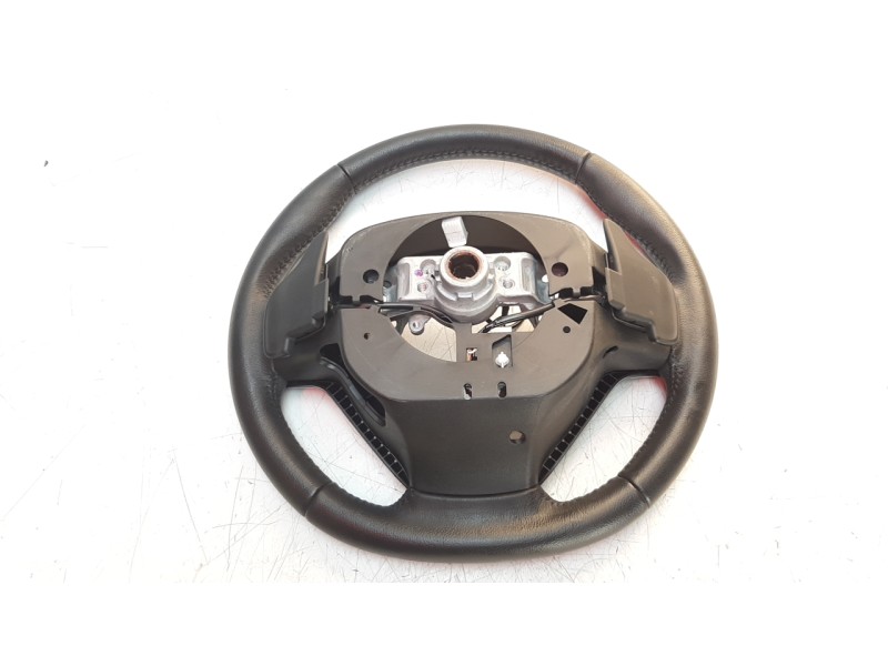 Recambio de volante para toyota aygo 1.0 cat referencia OEM IAM 451000H0710 PY90386957979 