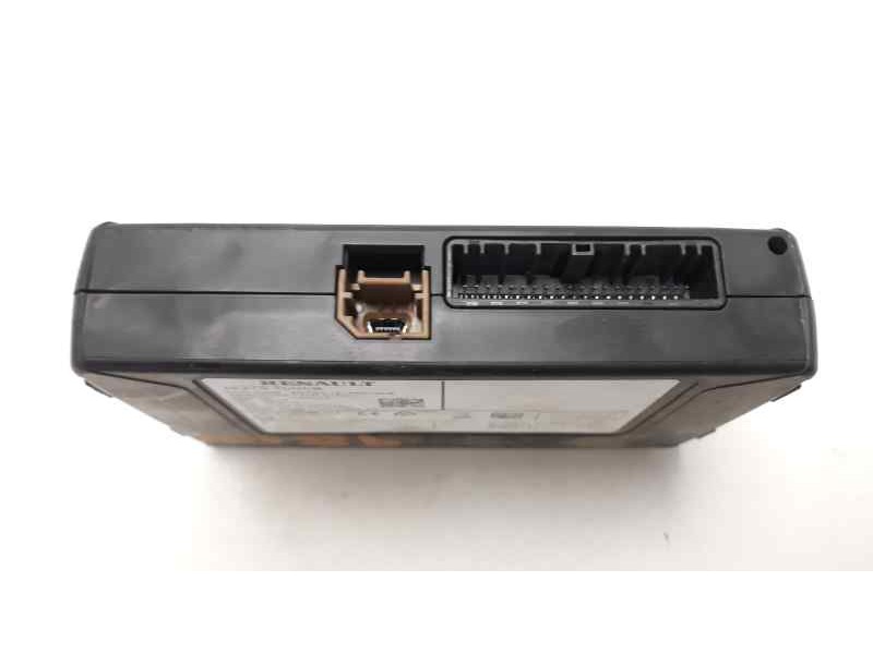 Recambio de modulo electronico para renault captur xmod referencia OEM IAM 282757006R  