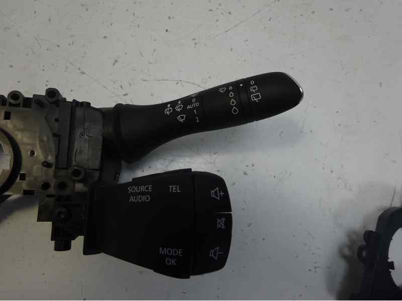 Recambio de mando multifuncion para renault kadjar zen referencia OEM IAM 255678341R  