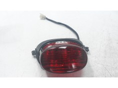 Recambio de piloto trasero central para suzuki gsx-r 600/750/1100 (1989-2000) referencia OEM IAM 35710961   2