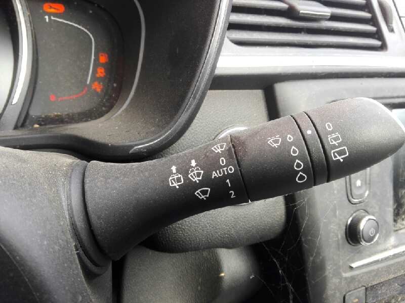 Recambio de mando multifuncion para renault kadjar zen referencia OEM IAM 255678341R  