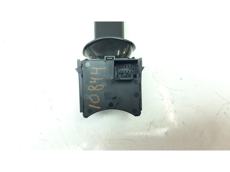 Recambio de mando intermitentes para opel insignia country tourer 2.0 16v cdti referencia OEM IAM 95220563  