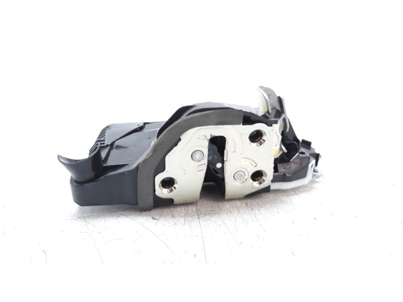 Recambio de cerradura puerta delantera derecha para toyota yaris referencia OEM IAM 690300D540  