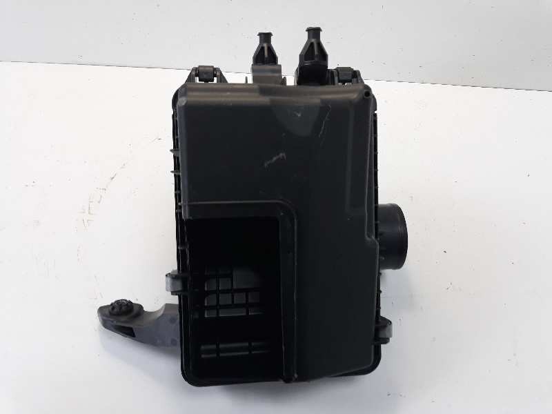 Recambio de filtro aire para renault kadjar zen referencia OEM IAM 165004ED0C  