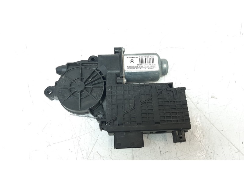 Recambio de motor elevalunas delantero derecho para citroen c4 picasso avatar referencia OEM IAM 9682495780  