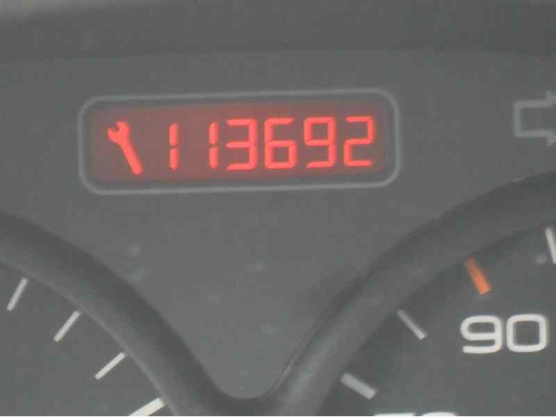 peugeot 206 berlina del año 2000