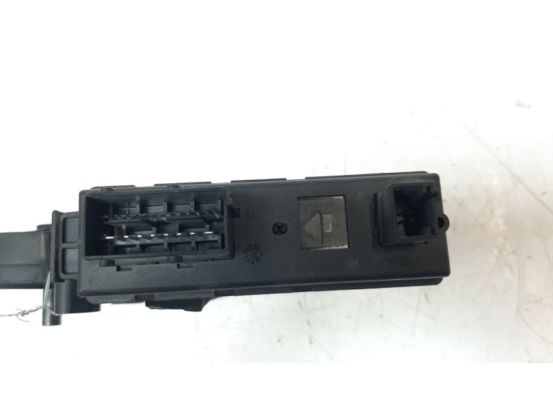 Recambio de motor elevalunas delantero derecho para citroen c4 picasso avatar referencia OEM IAM 9682495780  