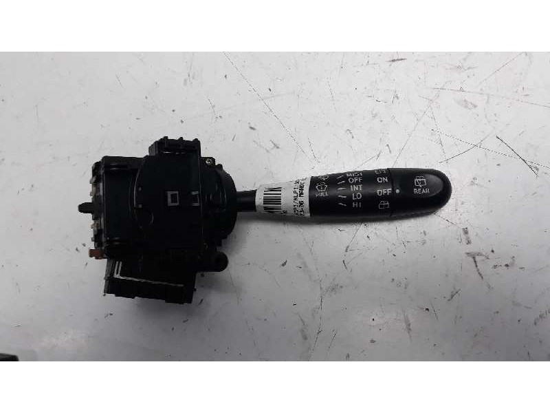 Recambio de mando limpia para toyota yaris (ncp1/nlp1/scp1) 1.3 expo referencia OEM IAM 173647  