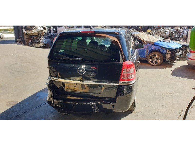 opel zafira b del año 2012