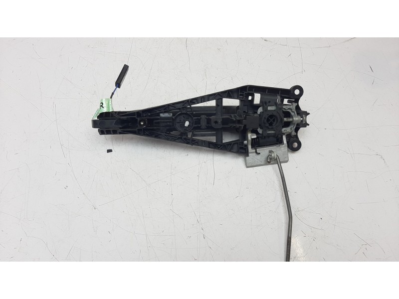 Recambio de maneta exterior trasera izquierda para opel insignia country tourer 2.0 16v cdti referencia OEM IAM 22966694  