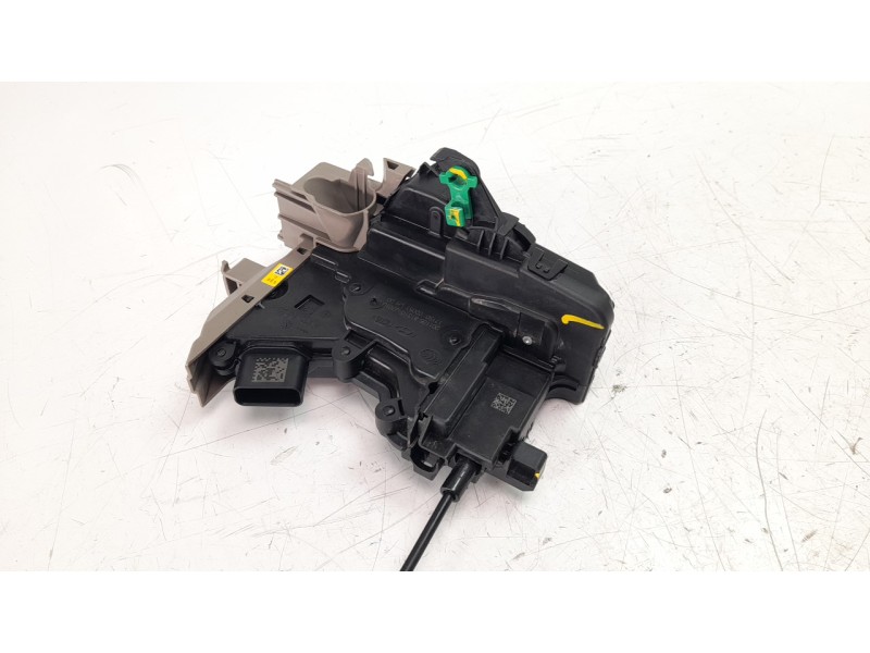 Recambio de cerradura puerta delantera izquierda para kia ceed 1.4 tgdi cat referencia OEM IAM 81310J7010  