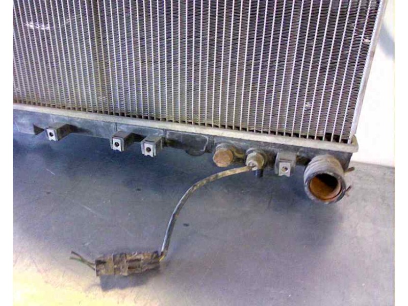 Recambio de radiador agua para hyundai sonata (y3) 2.0 cat referencia OEM IAM 2531034000 53259 