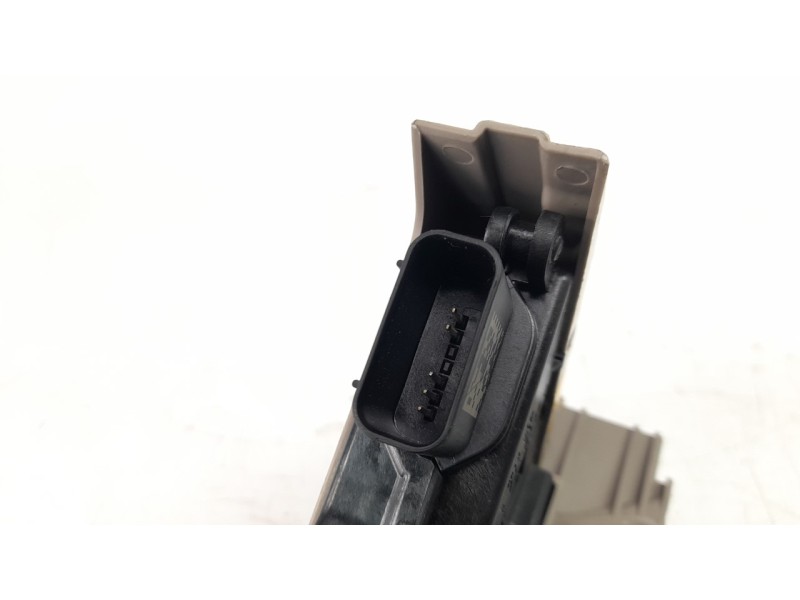 Recambio de cerradura puerta delantera izquierda para kia ceed 1.4 tgdi cat referencia OEM IAM 81310J7010  