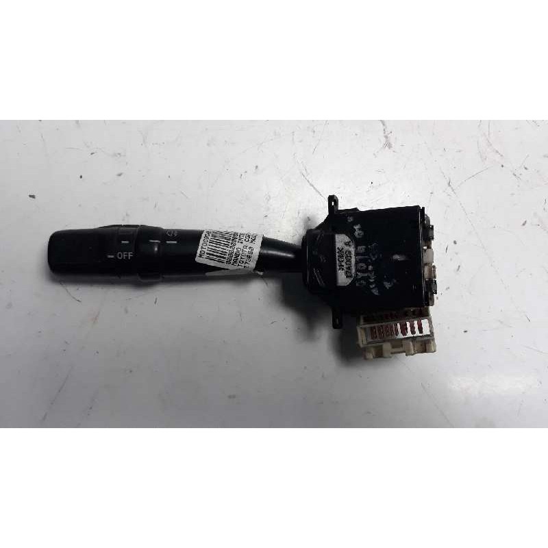 Recambio de mando intermitentes para toyota corolla verso (r1) 2.2 d-4d luna referencia OEM IAM 173650  