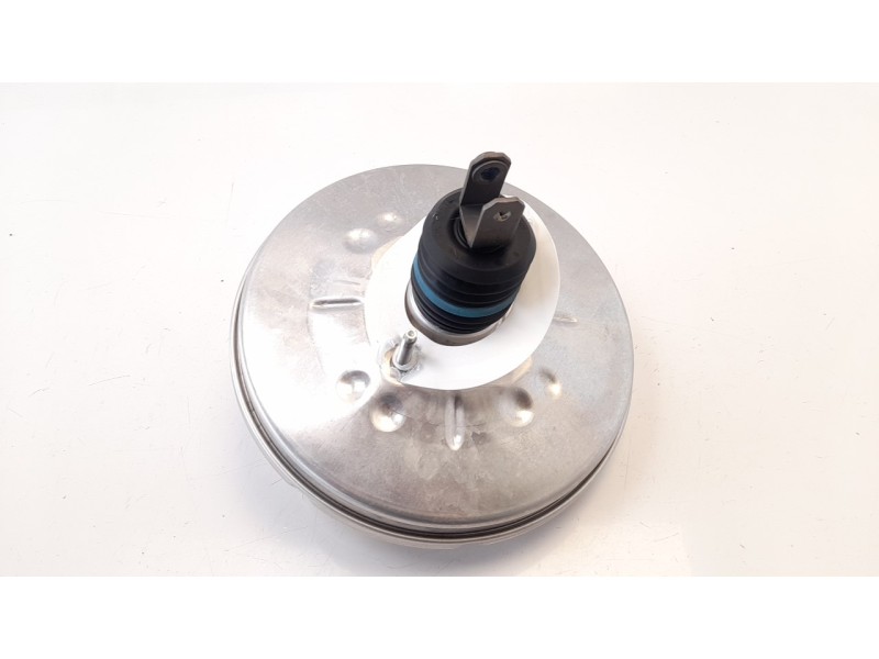 Recambio de servofreno para mercedes-benz clase a (w176) a 180 cdi blueefficiency (176.012) referencia OEM IAM 246430123002  